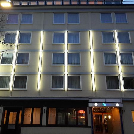 City Hotel By Celina Hagen  Dış mekan fotoğraf